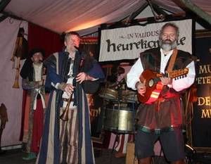 Mittelaltermusikgruppe auf dem Reformationsfest