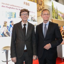 ITB Berlin 2017 - Eröffnungsrundgang: Berlin / Brandenburg - Engelbert Lütke Daldrup, Vorsitzender der Geschäftsführung der Flughafen Berlin Brandenburg GmbH (l.); Michael Müller, Regierender Bürgermeister von Berlin