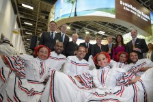 ITB Berlin 2017 - Eröffnungsrundgang: Dominikanische Republik - Dr. Michael Frenzel, Präsident, Bundesverband der Deutschen Tourismuswirtschaft; Norbert Fiebig, Präsident, Deutscher ReiseVerband; S. E. Rafael Calventi Gavino, Botschafter der Dominikanischen Republik; Fausto Fernandez, Vize-Tourismusminister, Dominikanische Republik; Iris Gleicke, Parlamentarische Staatssekretärin beim Bundesminister für Wirtschaft und Energie; Michael Müller, Regierender Bürgermeister von Berlin; Petra Cruz, Direktorin für Europa im Ministerium für Tourismus, Dominikanische Republik; Dr. Christian Göke, Vorsitzender der Geschäftsführung, Messe Berlin GmbH (v.l.n.r.)